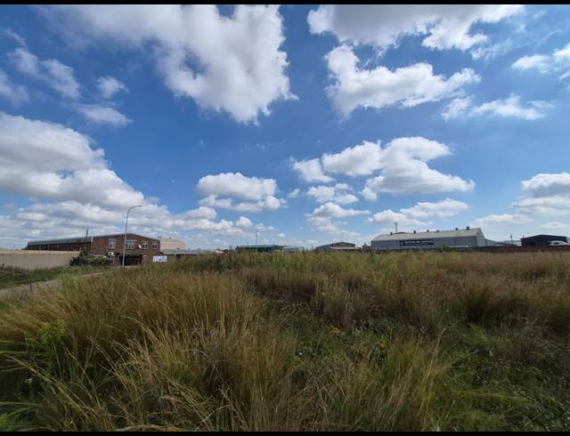 1,874M² VACANT LAND FOR SALE IN VAALPARK